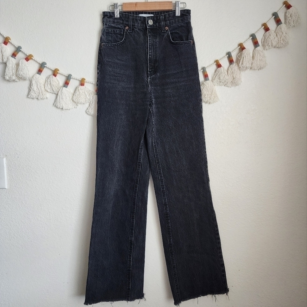 Zara High Waisted Raw Hem Wide Leg Denim Jeans Retro Grunge Streetwear Black 2